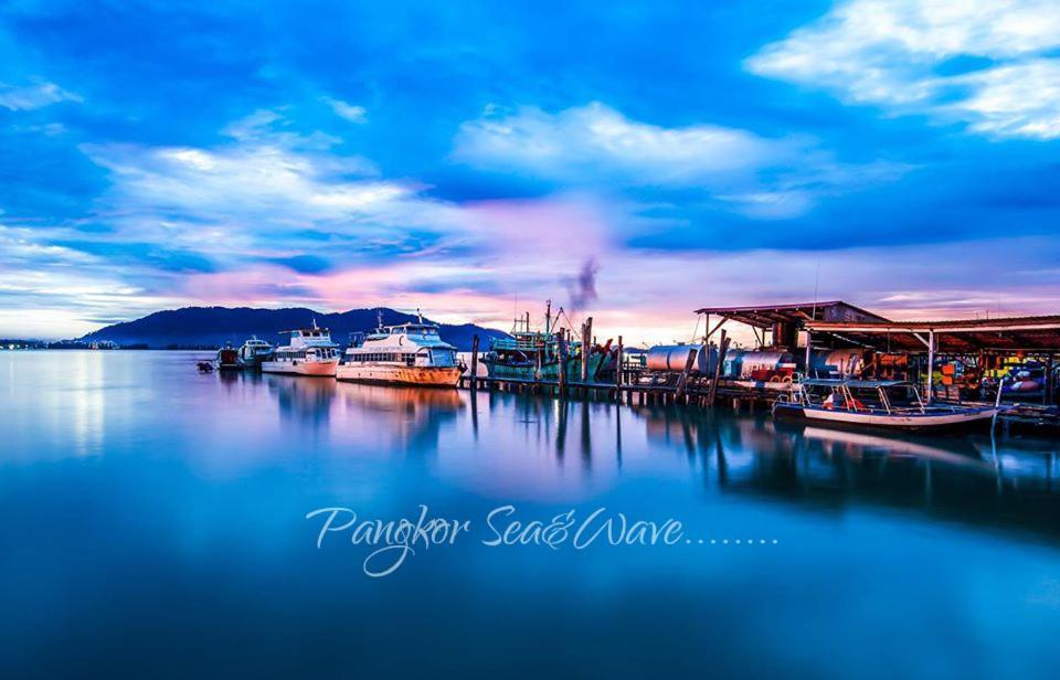 Apartment Sea & Wave #1 Coral Bay Pekan Pangkor